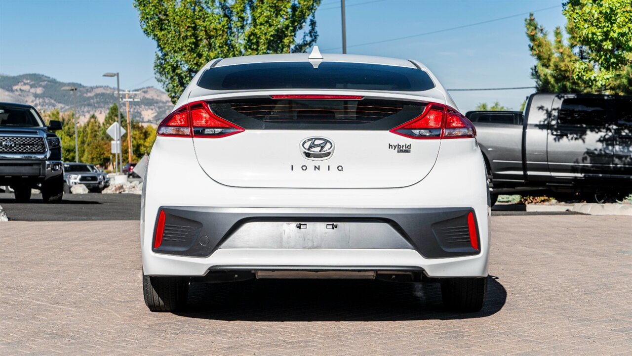 2020 Hyundai IONIQ Hybrid Blue   - Photo 6 - Reno, NV 89511