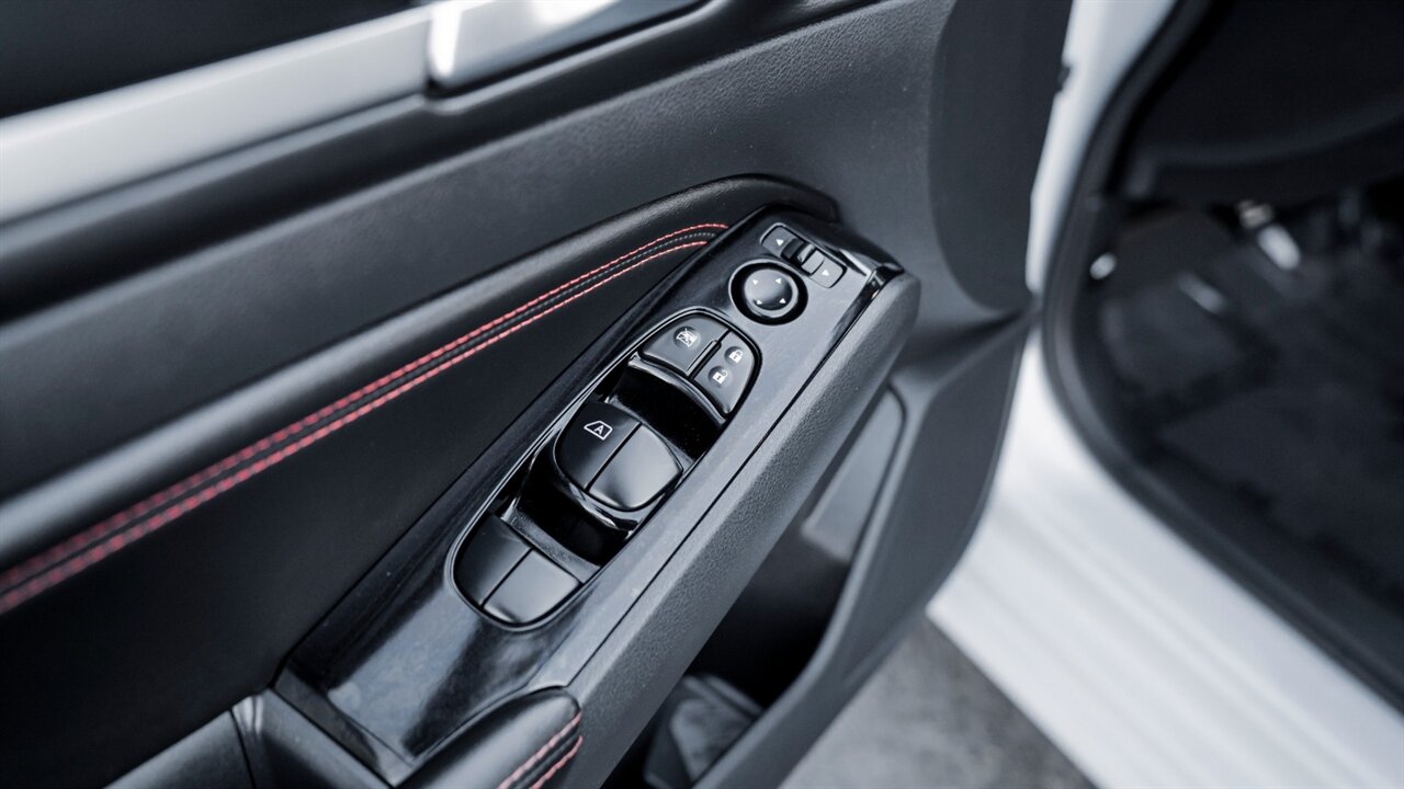 2023 Nissan Altima 2.5 SR - Photo 19 - Reno, NV 89511