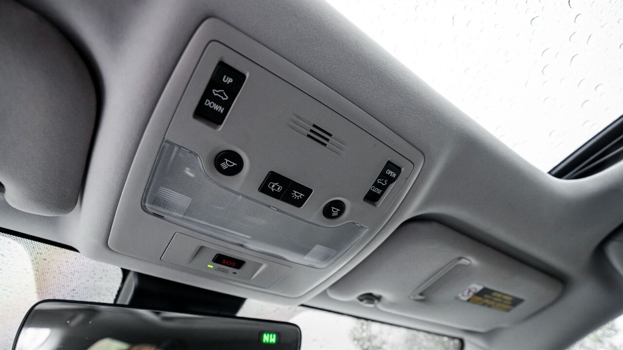 2017 Lexus IS 300 300   - Photo 26 - Reno, NV 89511