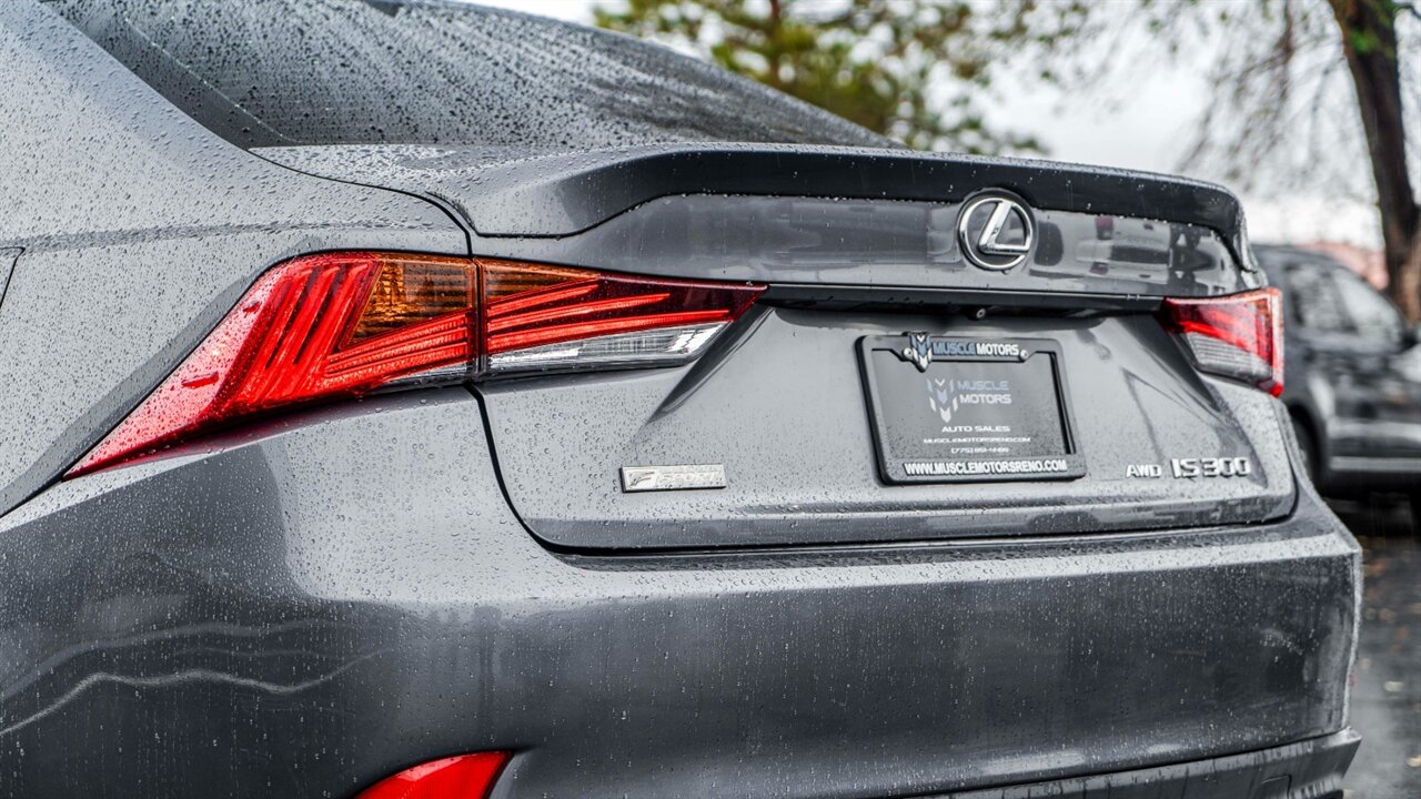 2017 Lexus IS 300 300   - Photo 10 - Reno, NV 89511