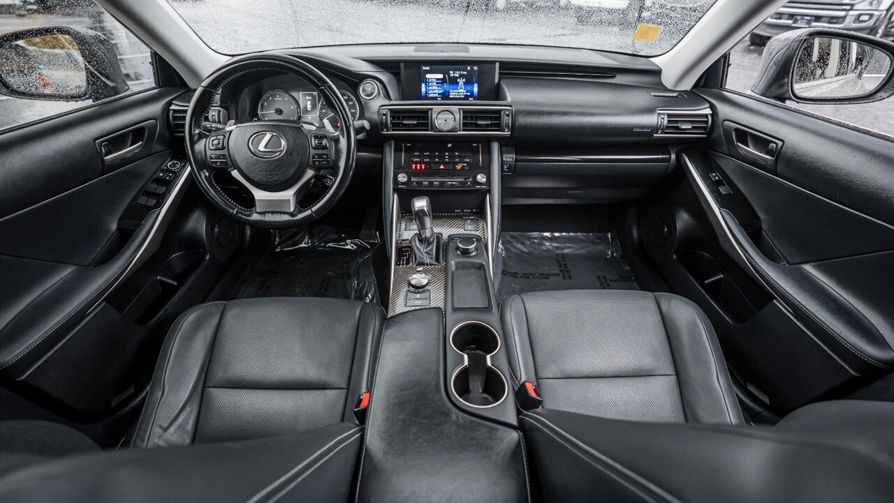 2017 Lexus IS 300 300   - Photo 15 - Reno, NV 89511