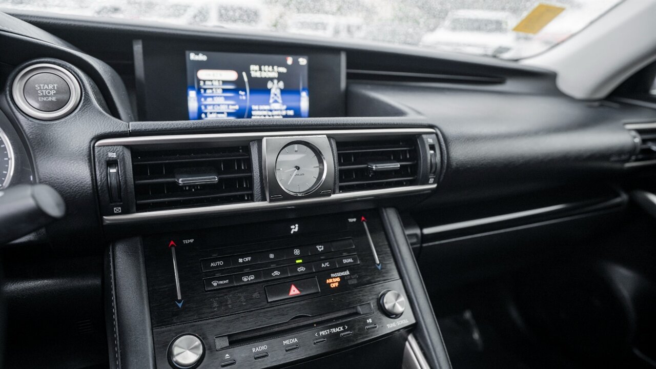 2017 Lexus IS 300 300   - Photo 28 - Reno, NV 89511