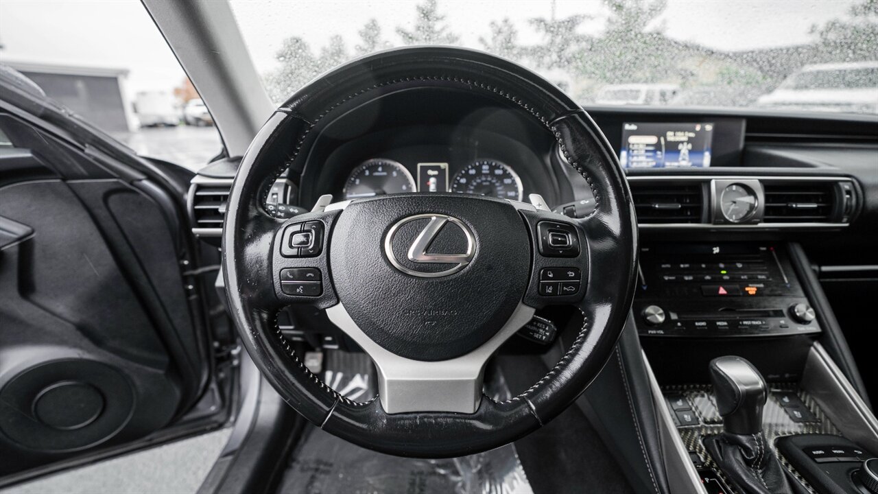 2017 Lexus IS 300 300   - Photo 22 - Reno, NV 89511