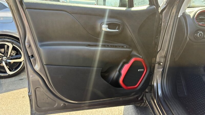 2021 Jeep Renegade Trailhawk - Photo 31 - Reno, NV 89511