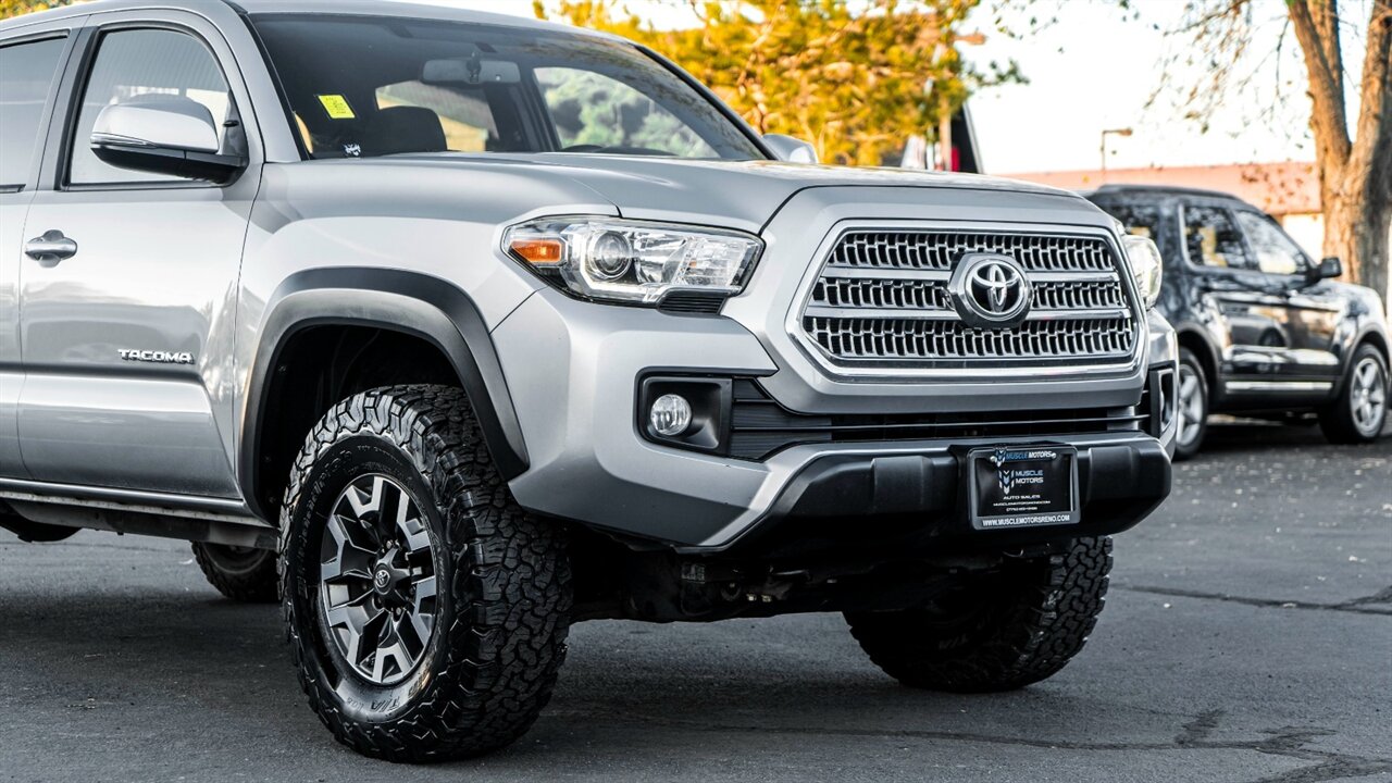 2017 Toyota Tacoma TRD Off-Road V6   - Photo 7 - Reno, NV 89511