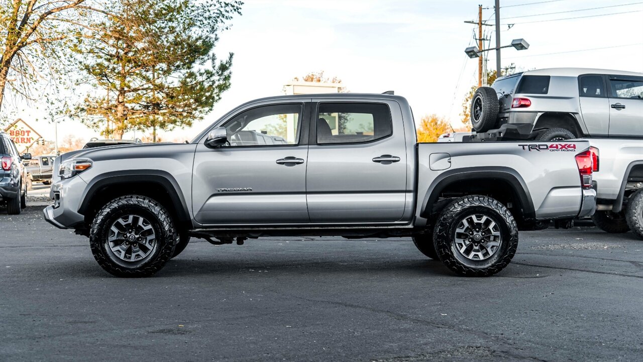 2017 Toyota Tacoma TRD Off-Road V6   - Photo 3 - Reno, NV 89511