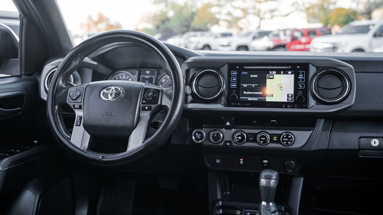 2017 Toyota Tacoma TRD Off-Road V6   - Photo 16 - Reno, NV 89511