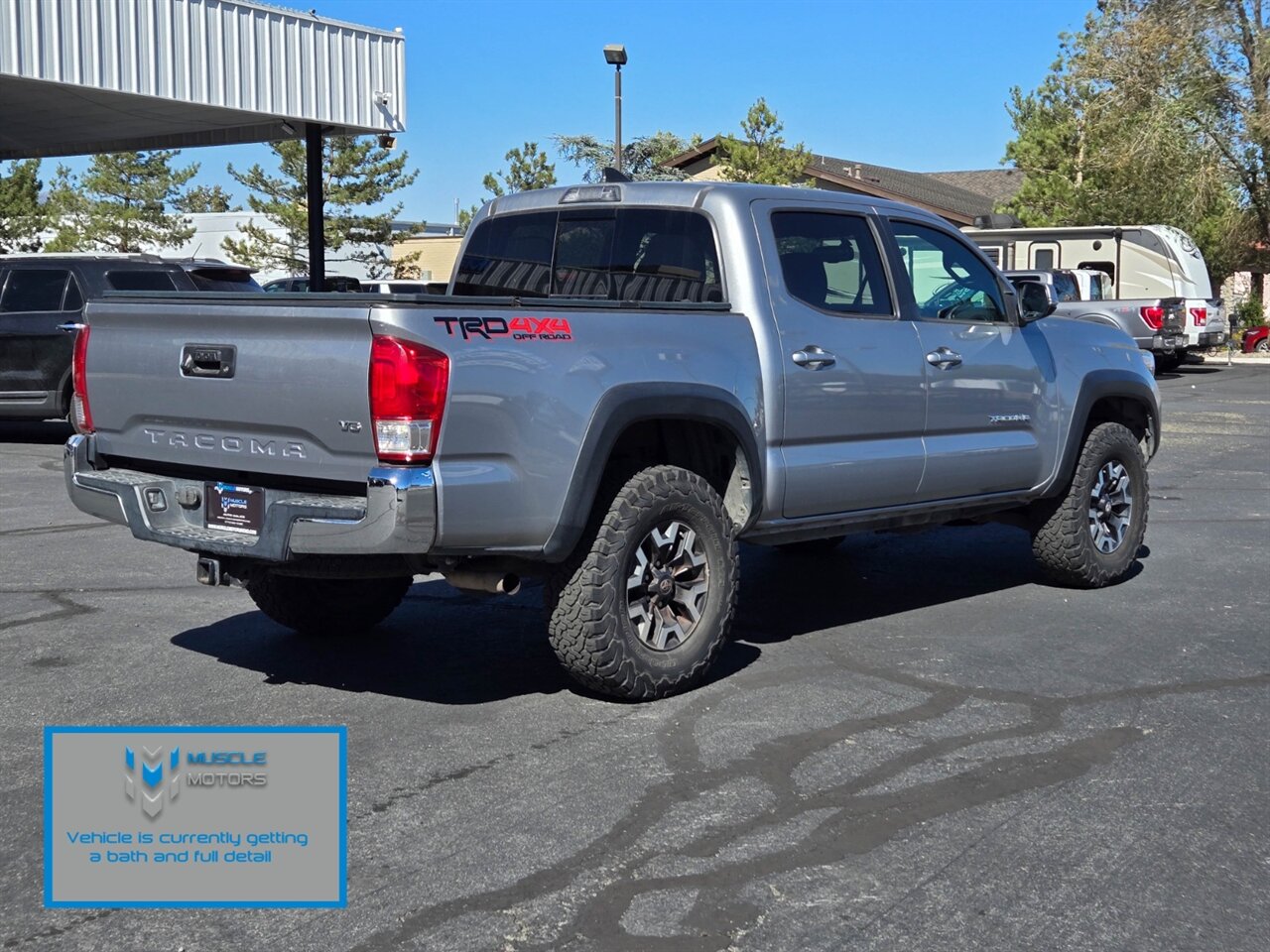 2017 Toyota Tacoma TRD Off-Road V6 - Photo 8 - Reno, NV 89511