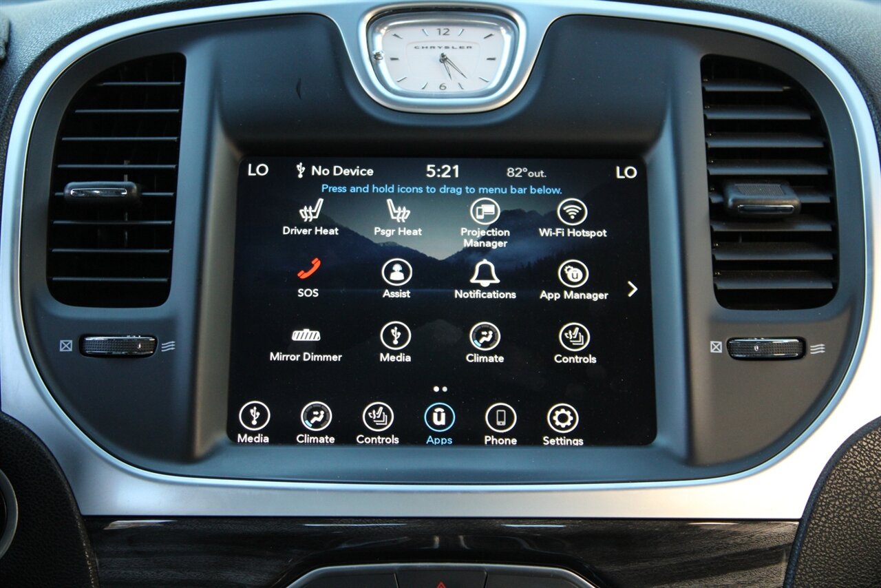2022 Chrysler 300 Series Touring - Photo 20 - Reno, NV 89511