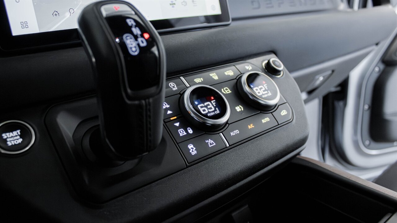 2023 Land Rover Defender X-Dynamic SE - Photo 27 - Reno, NV 89511