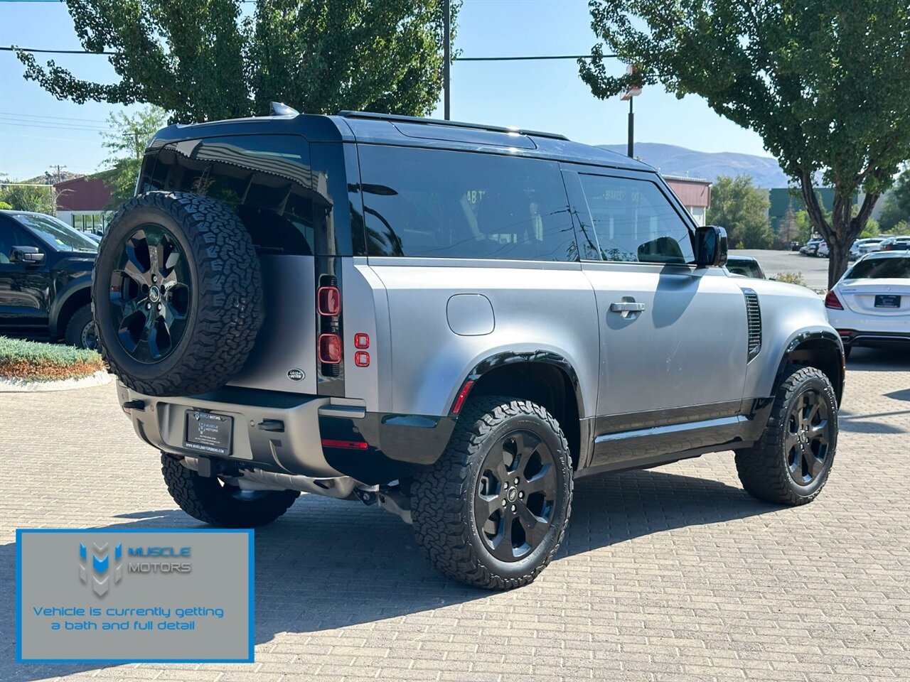 2023 Land Rover Defender X-Dynamic SE - Photo 2 - Reno, NV 89511