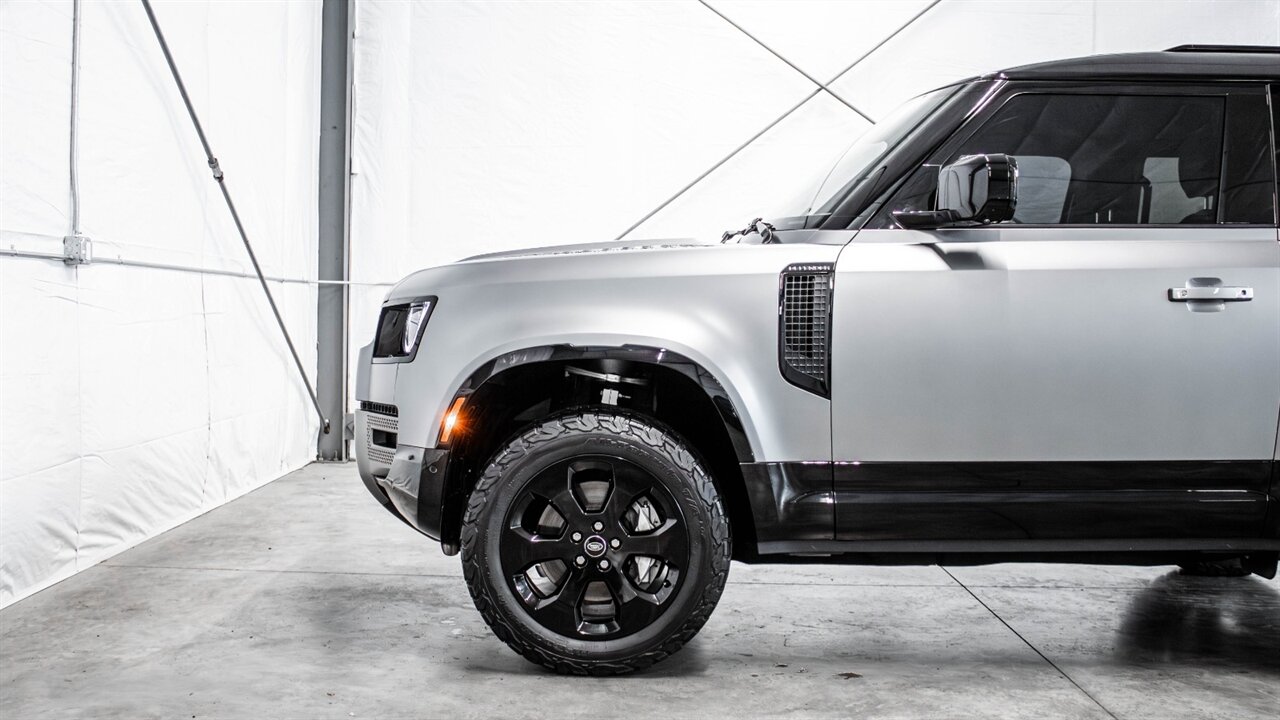 2023 Land Rover Defender X-Dynamic SE - Photo 16 - Reno, NV 89511