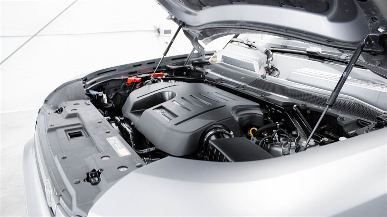 2023 Land Rover Defender X-Dynamic SE - Photo 20 - Reno, NV 89511