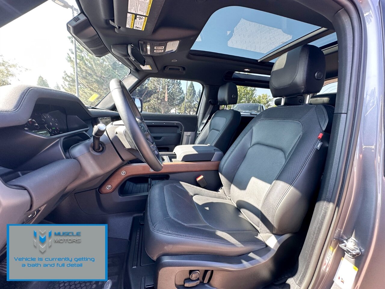 2023 Land Rover Defender X-Dynamic SE - Photo 8 - Reno, NV 89511