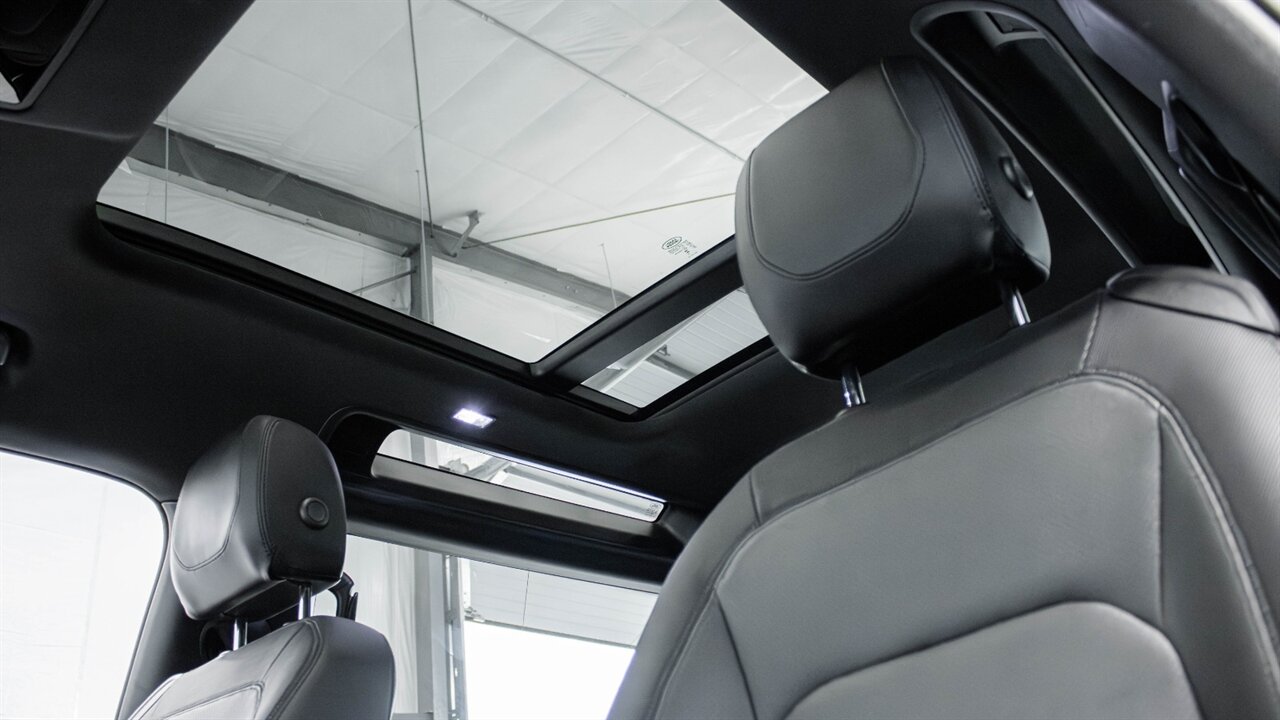 2023 Land Rover Defender X-Dynamic SE - Photo 31 - Reno, NV 89511