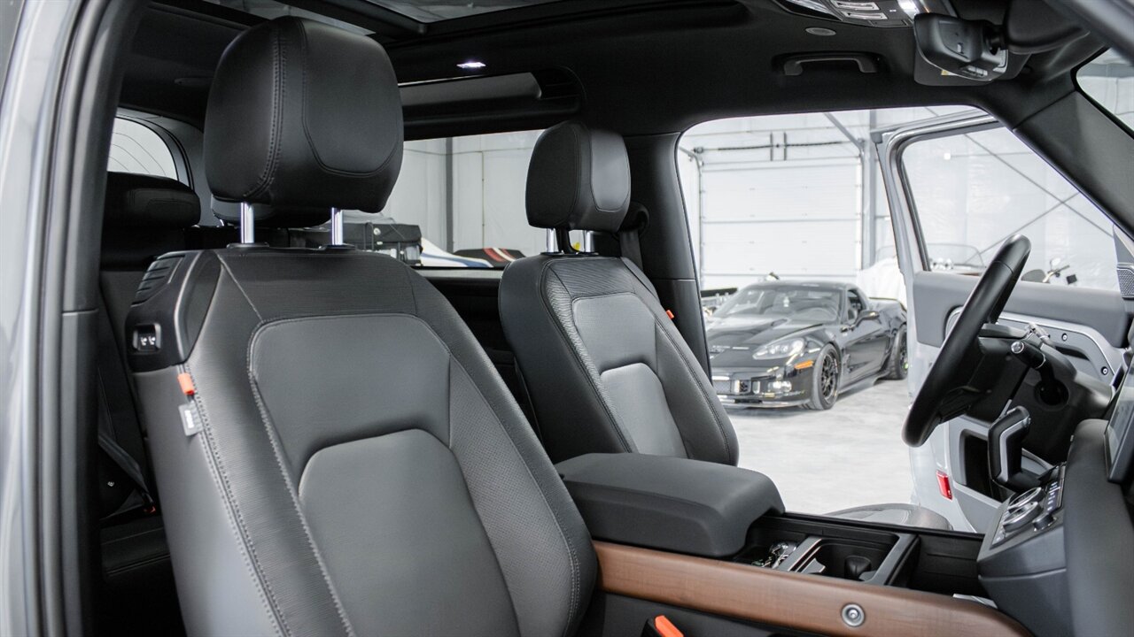 2023 Land Rover Defender X-Dynamic SE - Photo 40 - Reno, NV 89511