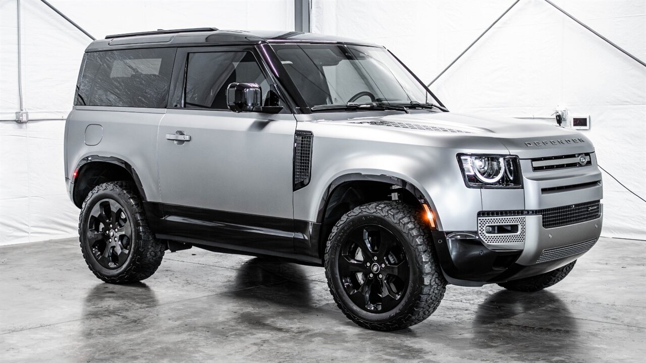 2023 Land Rover Defender X-Dynamic SE - Photo 1 - Reno, NV 89511
