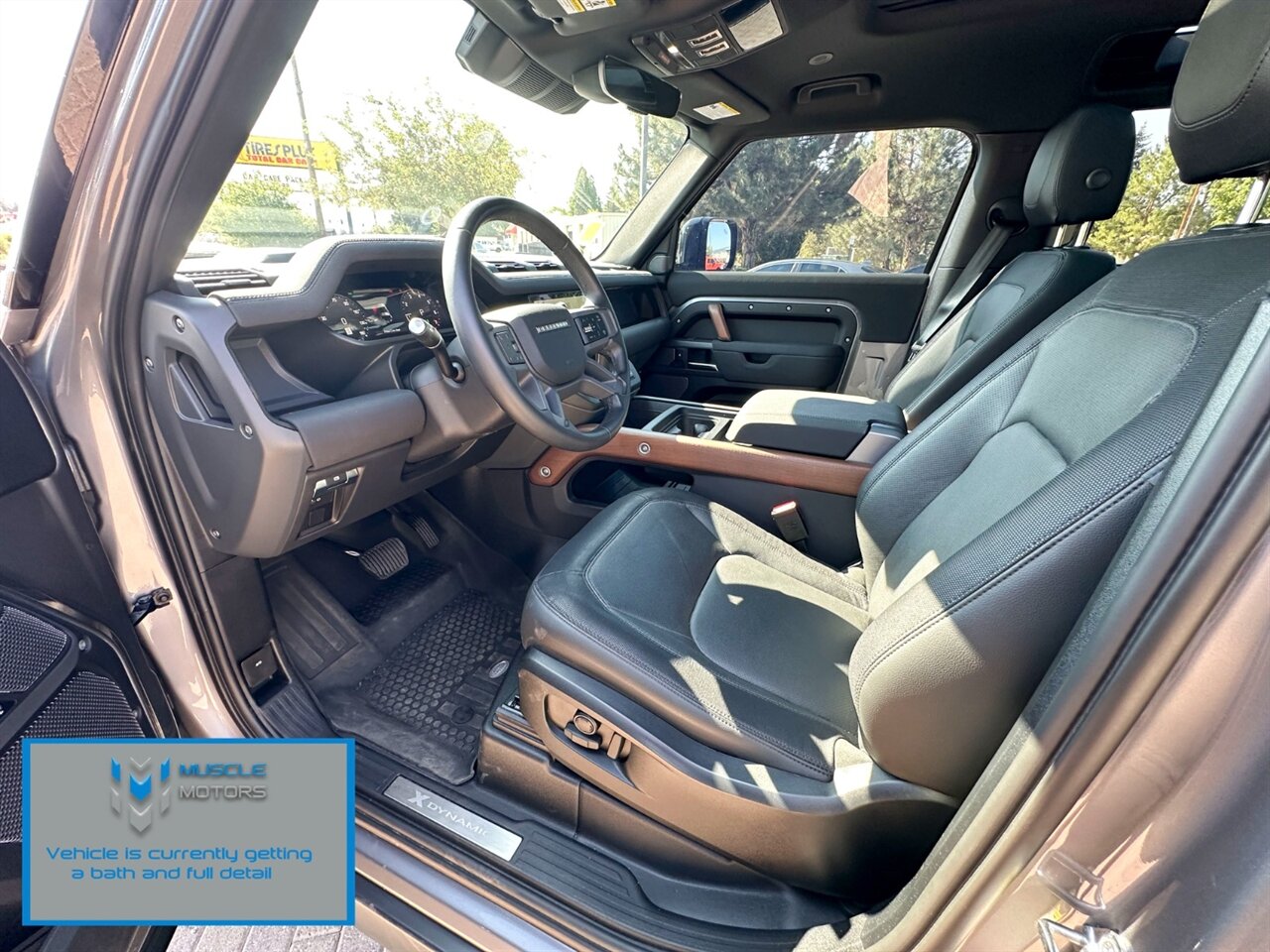 2023 Land Rover Defender X-Dynamic SE - Photo 9 - Reno, NV 89511