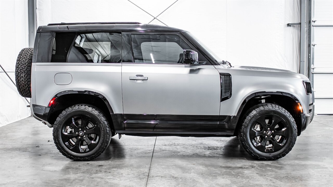2023 Land Rover Defender X-Dynamic SE - Photo 5 - Reno, NV 89511