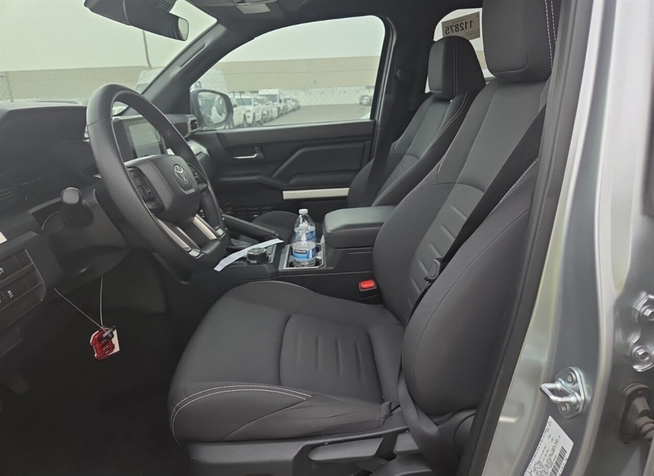 2024 Toyota Tacoma TRD Off-Road   - Photo 9 - Reno, NV 89511