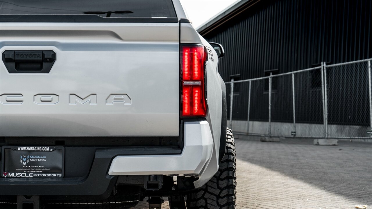 2024 Toyota Tacoma TRD Off-Road   - Photo 13 - Reno, NV 89511