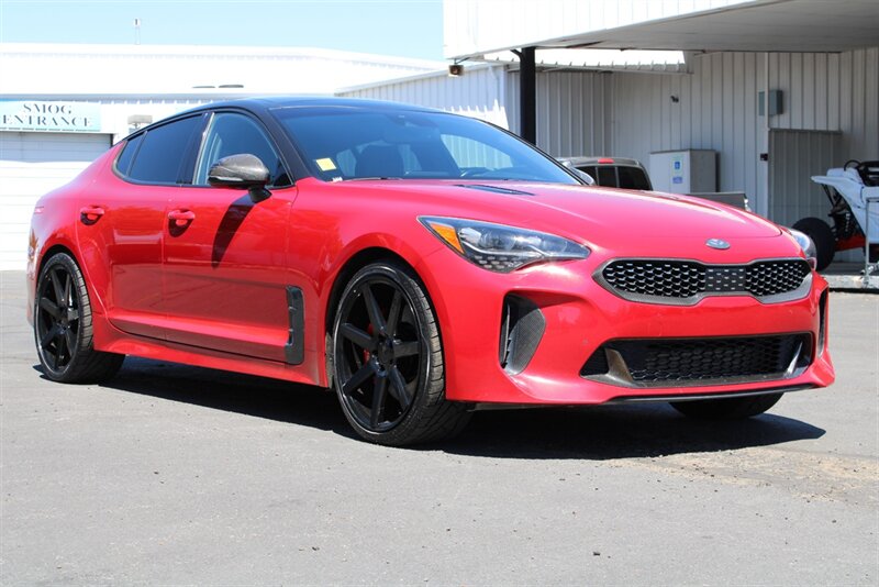 2018 Kia Stinger GT2  