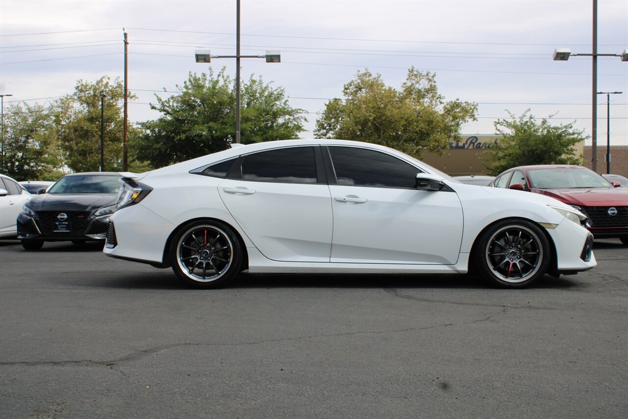 2019 Honda Civic Si - Photo 7 - Reno, NV 89511