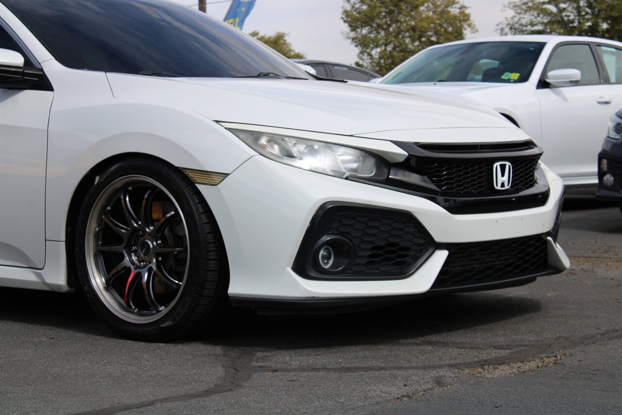 2019 Honda Civic Si - Photo 6 - Reno, NV 89511