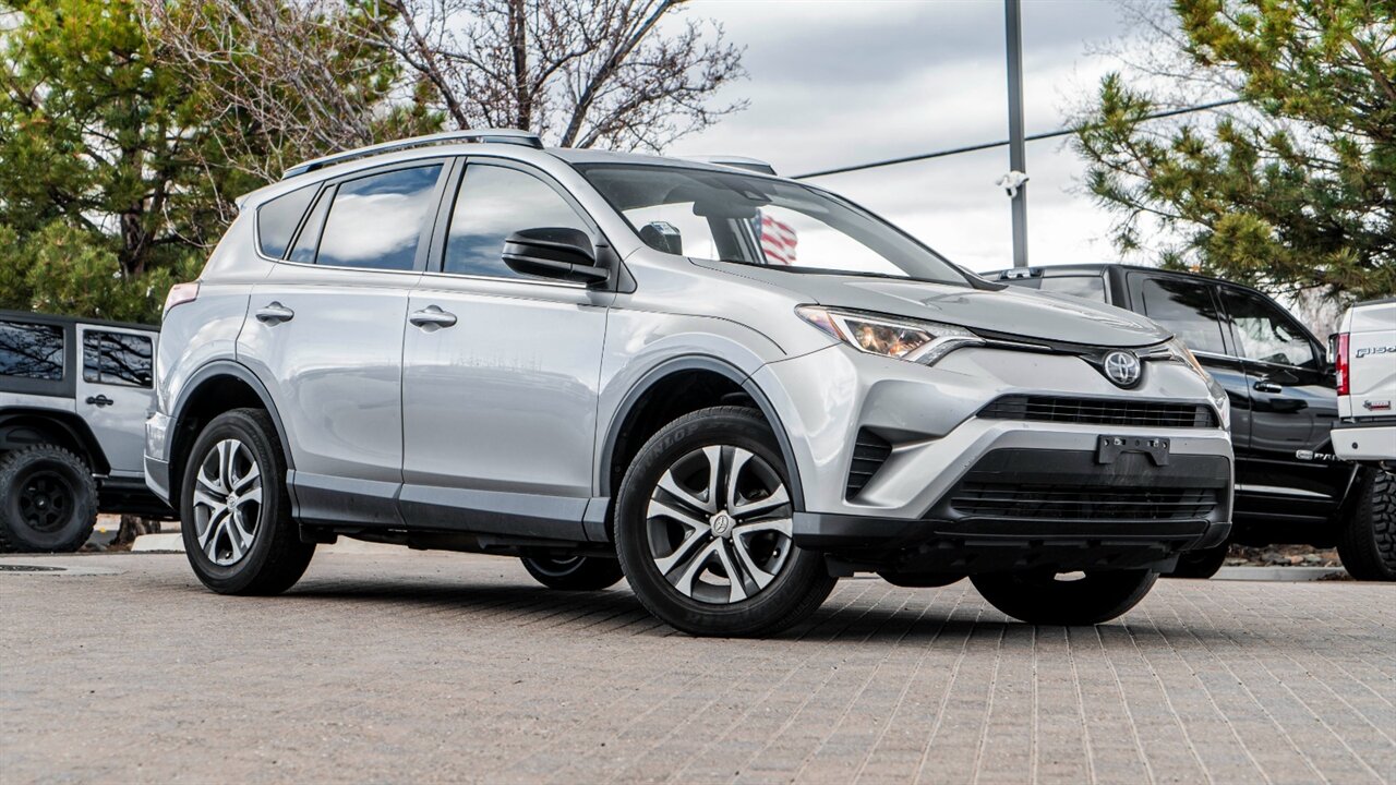 2018 Toyota RAV4 LE   - Photo 7 - Reno, NV 89511