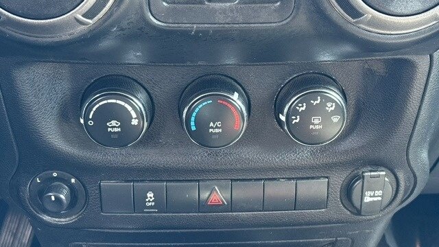 2017 Jeep Wrangler Unlimited Sport   - Photo 23 - Reno, NV 89511