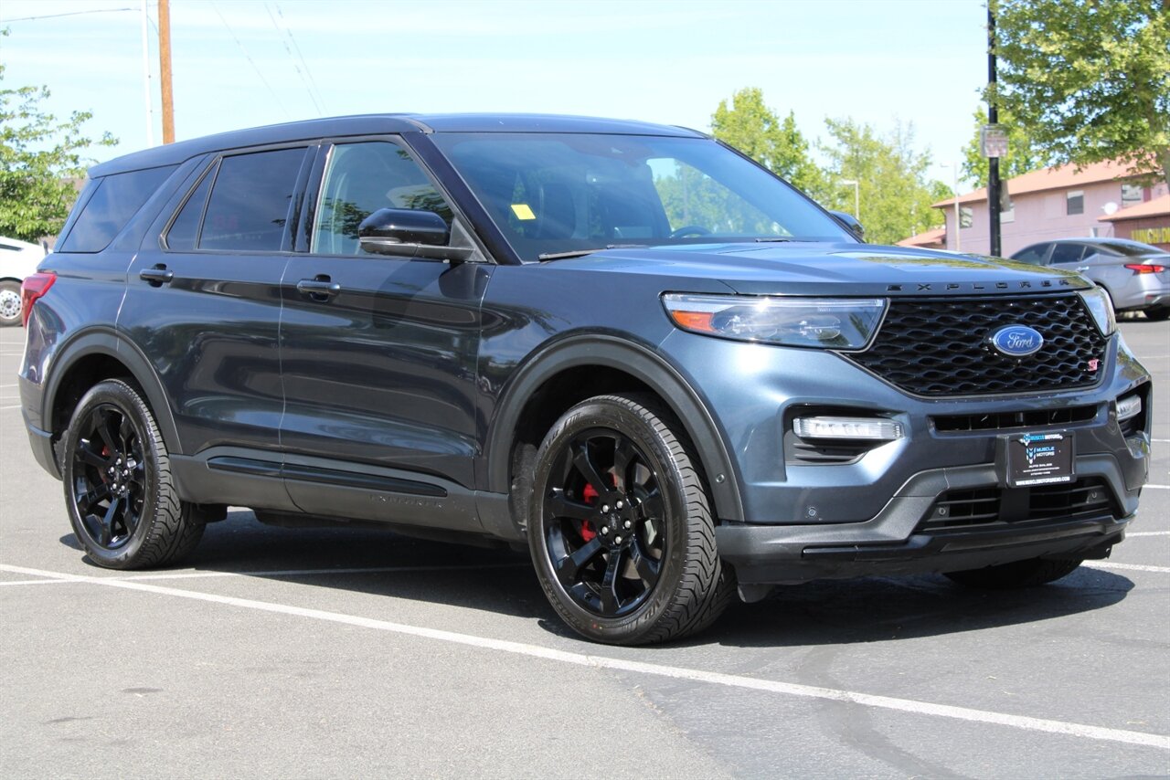 2022 Ford Explorer ST - Photo 1 - Reno, NV 89511