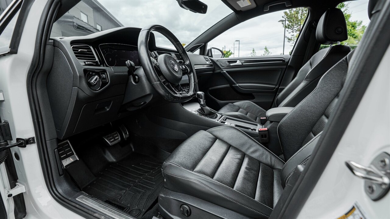 2019 Volkswagen Golf R DCC & Navigation 4Motion 4Motion - Photo 16 - Reno, NV 89511
