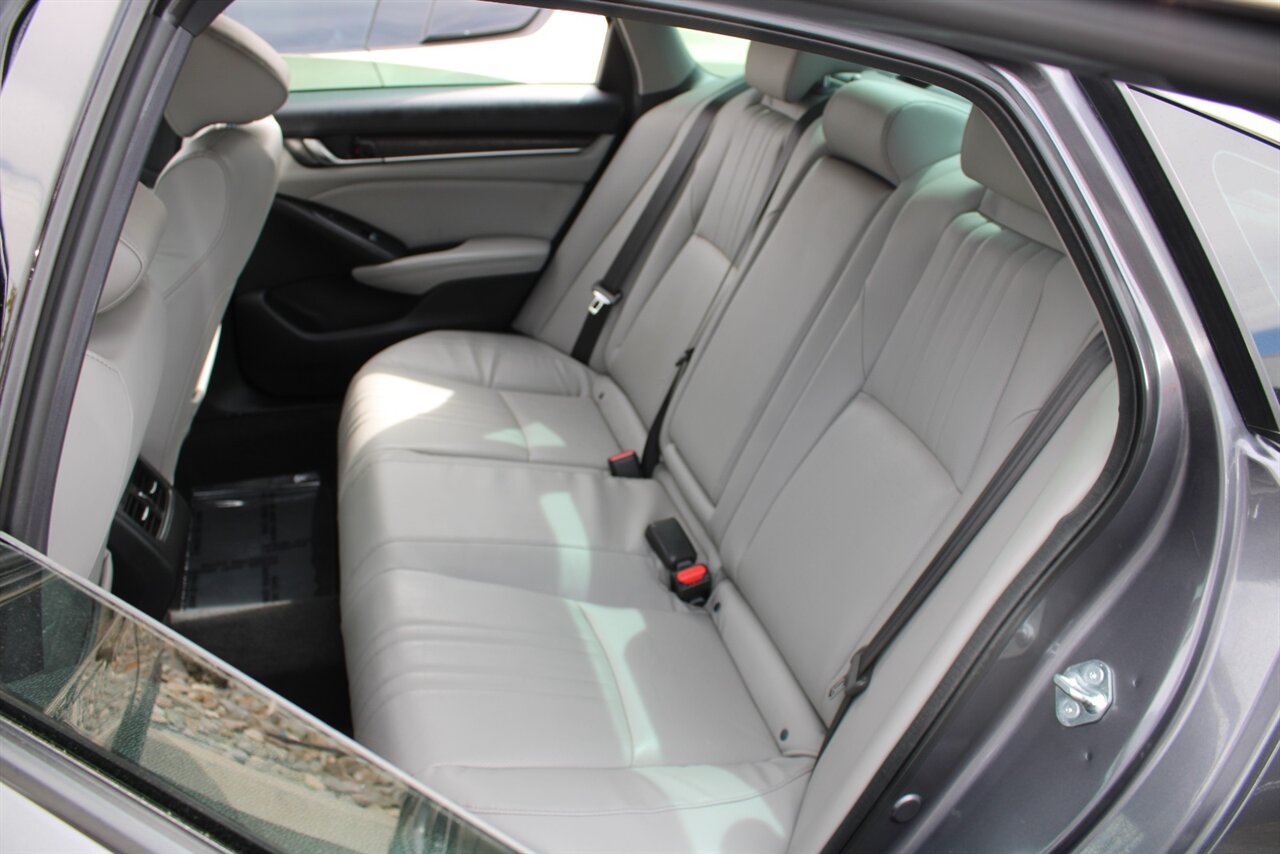 2018 Honda Accord Touring 2.0T - Photo 14 - Reno, NV 89511