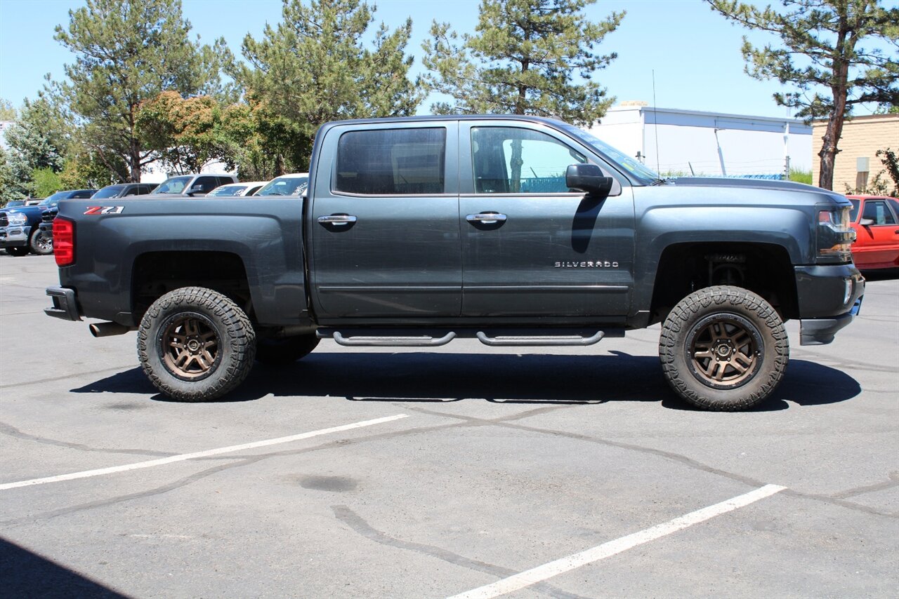 2018 Chevrolet Silverado 1500 LT LT2 - Photo 3 - Reno, NV 89511