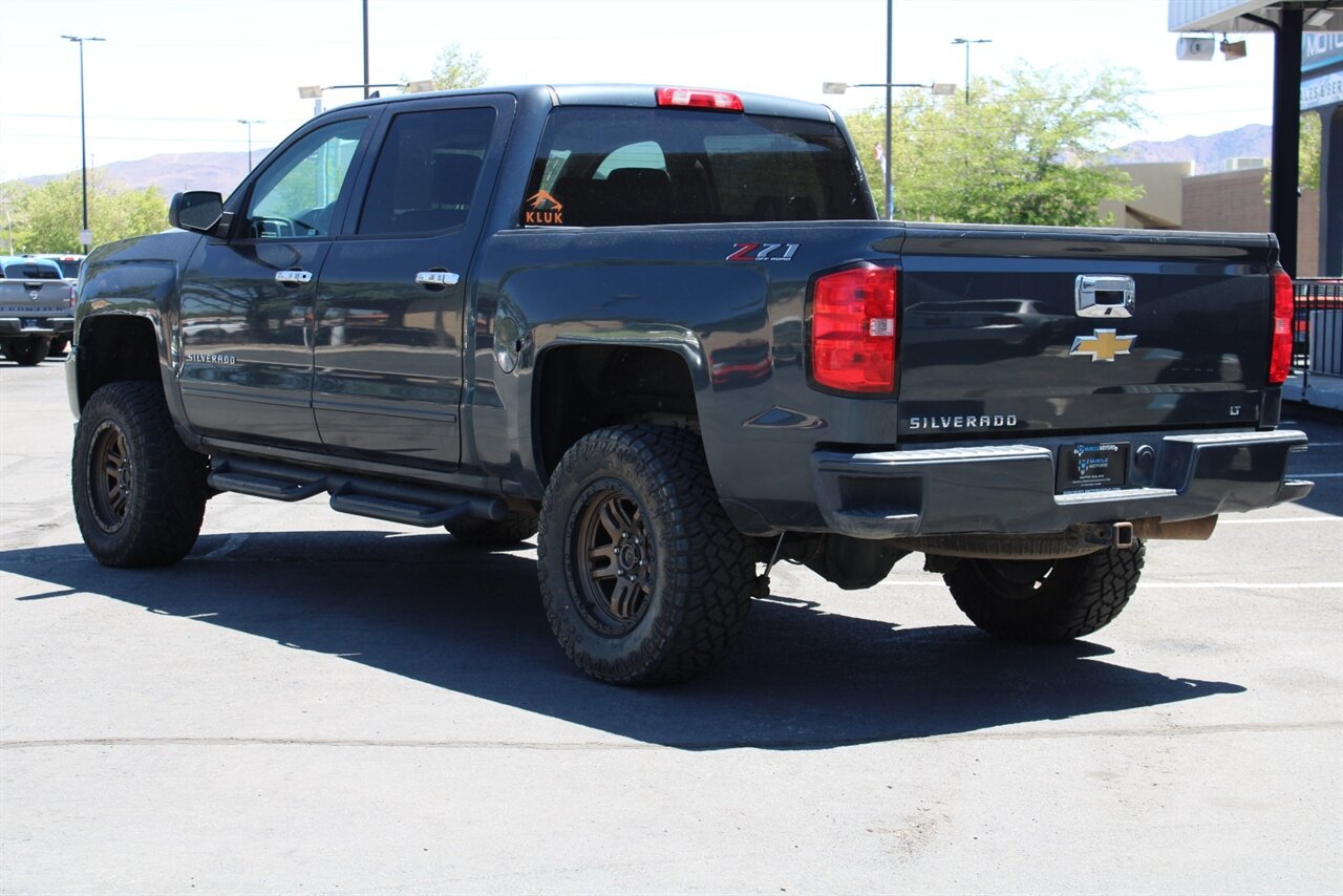 2018 Chevrolet Silverado 1500 LT LT2 - Photo 2 - Reno, NV 89511