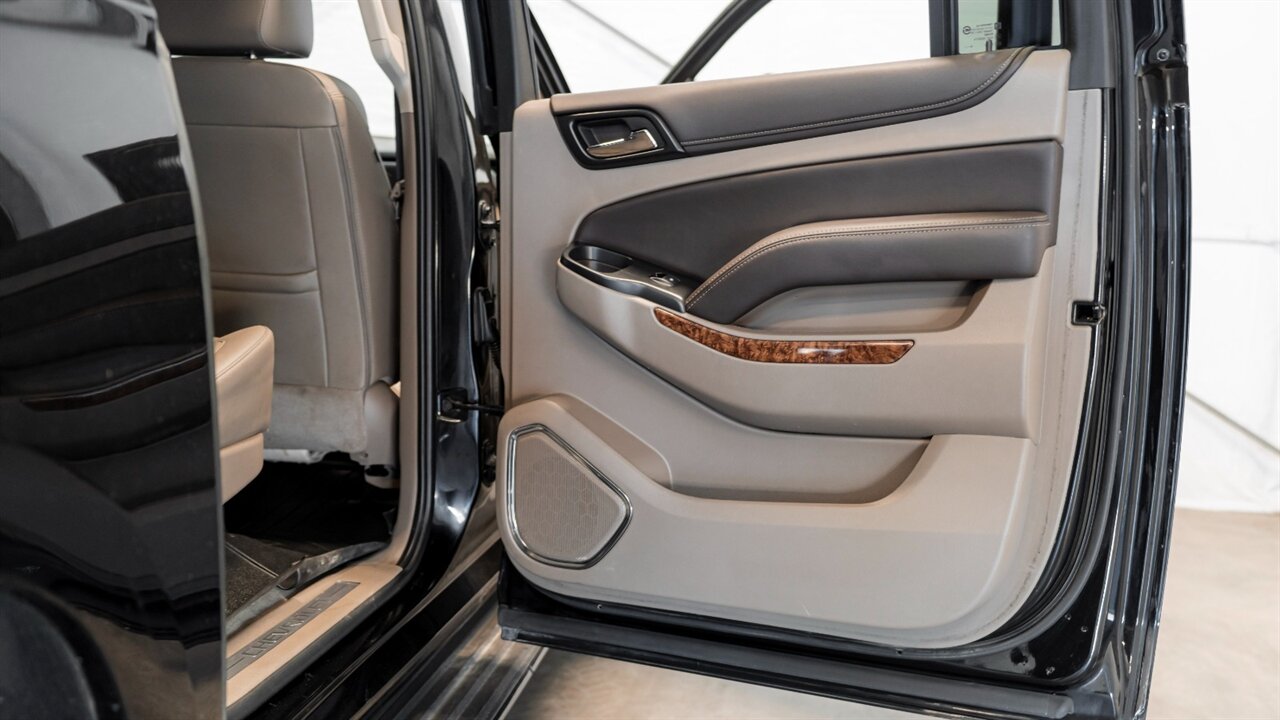 2019 Chevrolet Suburban Premier   - Photo 35 - Reno, NV 89511