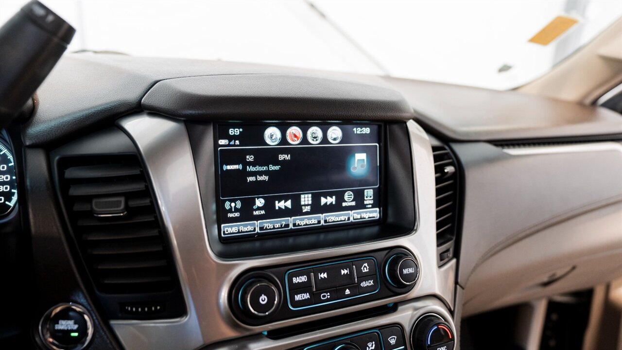 2019 Chevrolet Suburban Premier   - Photo 26 - Reno, NV 89511