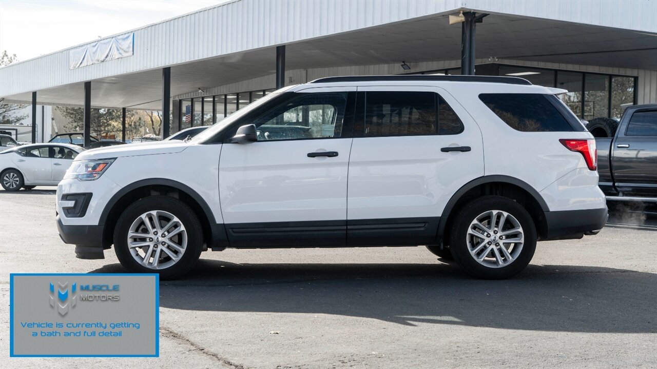 2017 Ford Explorer - Photo 3 - Reno, NV 89511