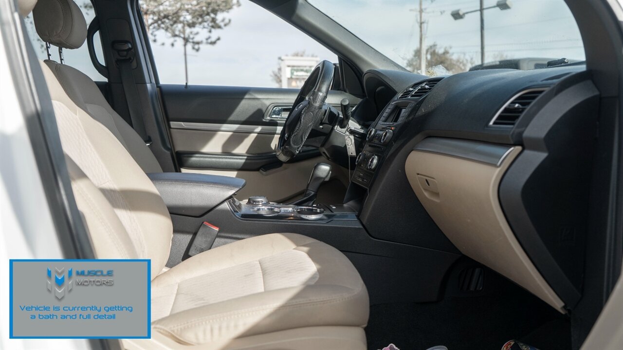 2017 Ford Explorer - Photo 16 - Reno, NV 89511