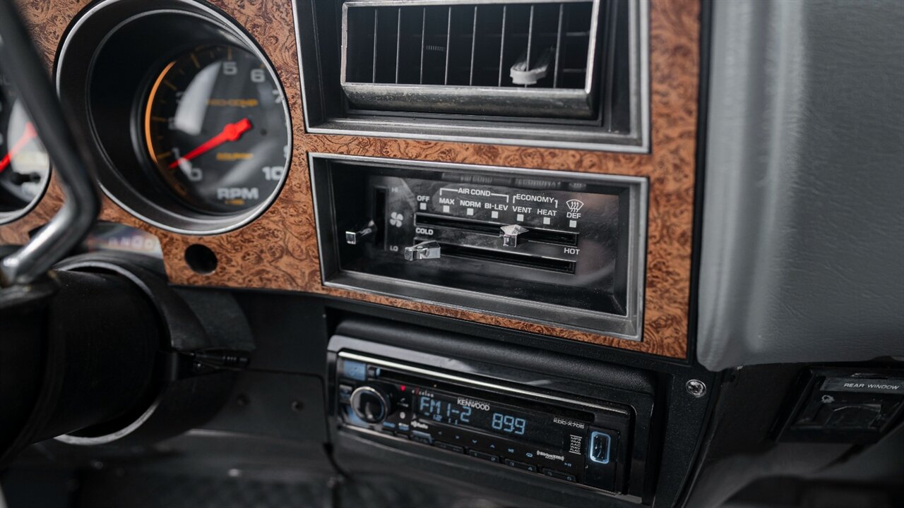 1991 Chevrolet Blazer 2dr - Photo 19 - Reno, NV 89511