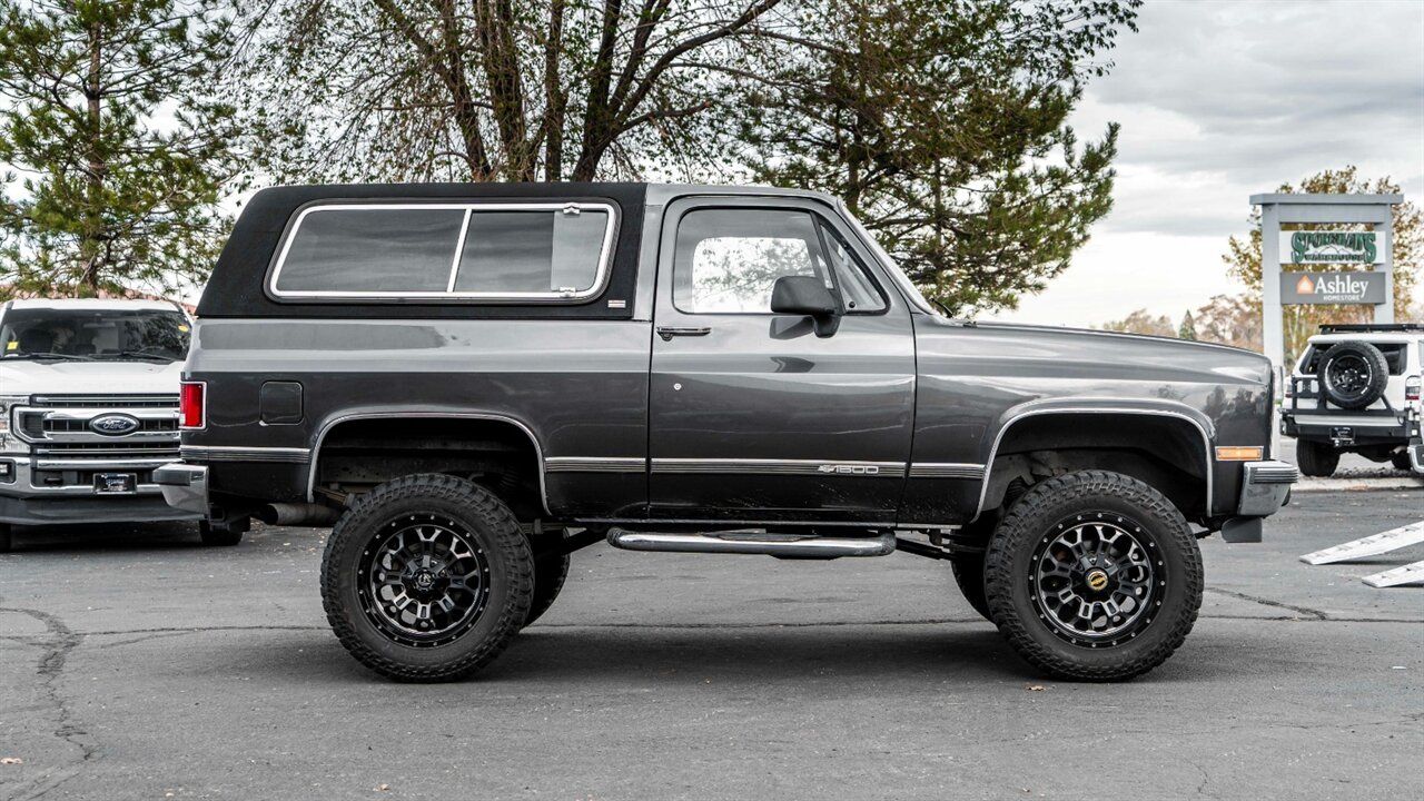 1991 Chevrolet Blazer 2dr - Photo 5 - Reno, NV 89511