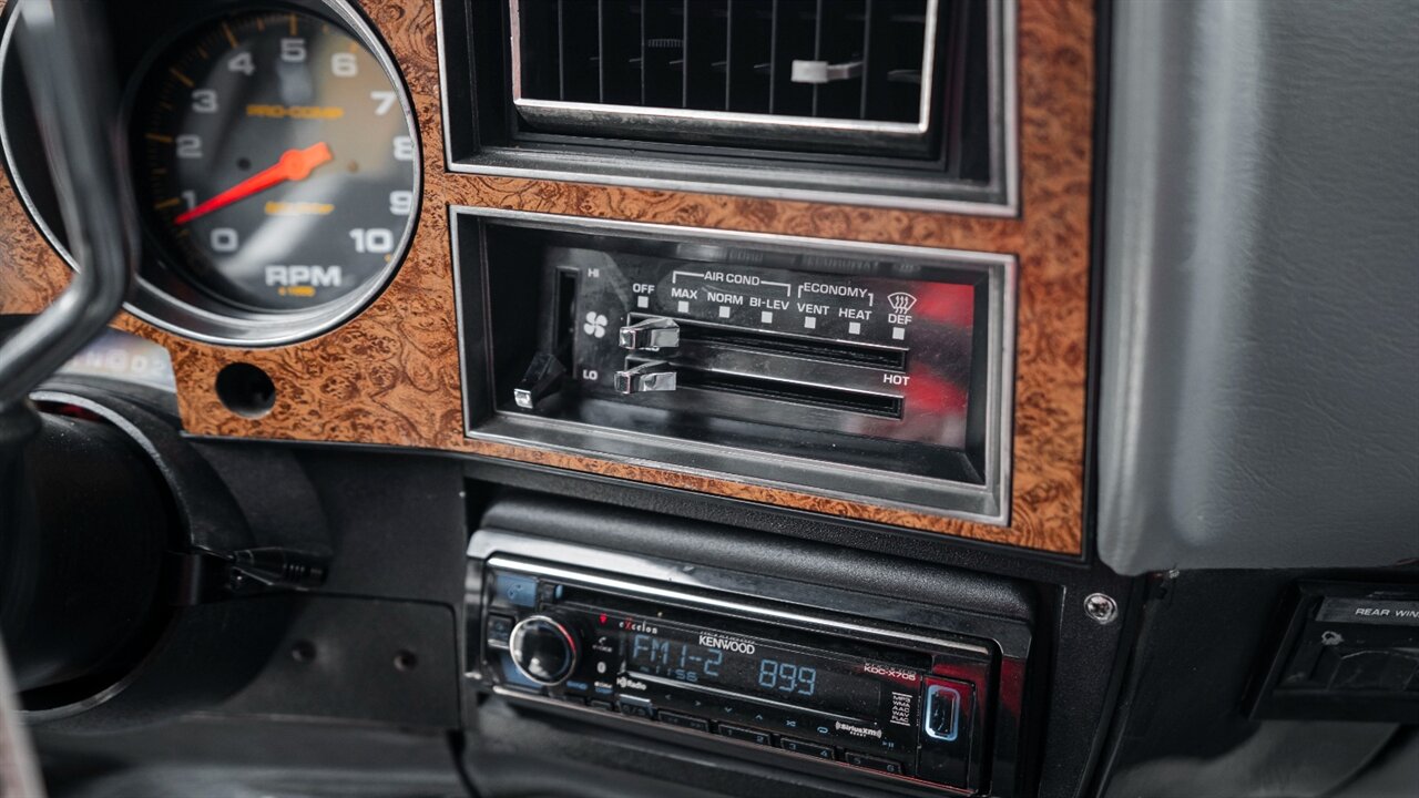 1991 Chevrolet Blazer   - Photo 24 - Reno, NV 89511