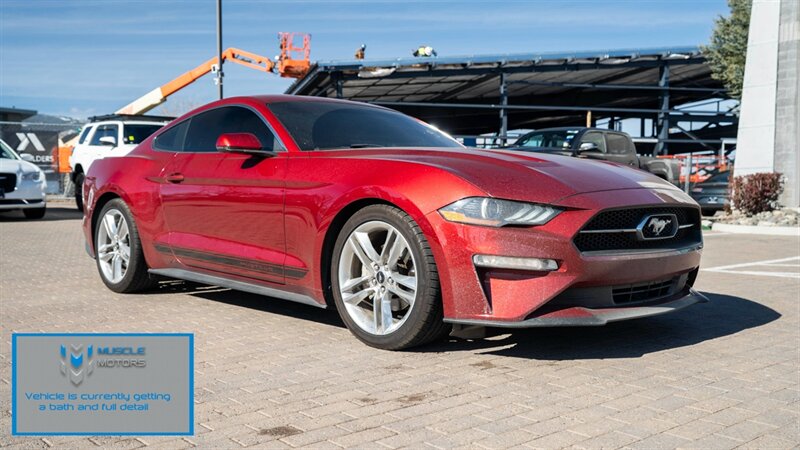 2018 Ford Mustang EcoBoost Premium  
