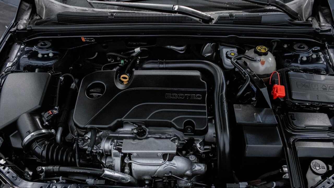 2020 Chevrolet Malibu LT   - Photo 22 - Reno, NV 89511