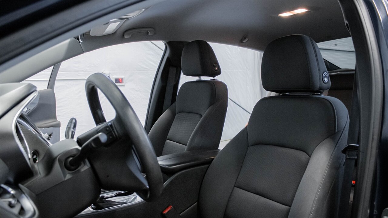 2020 Chevrolet Malibu LT   - Photo 37 - Reno, NV 89511