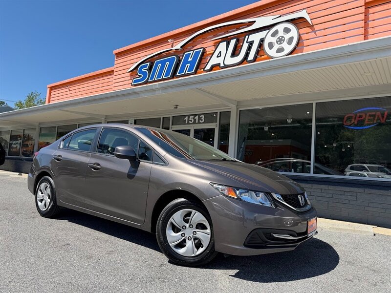 2013 Honda Civic LX Auto's photo
