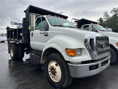 2012 Ford F-750 XL   - Photo 3 - Frederick, MD 21702