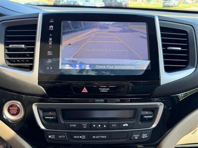 2017 Honda Ridgeline RTL-E   - Photo 9 - Frederick, MD 21702