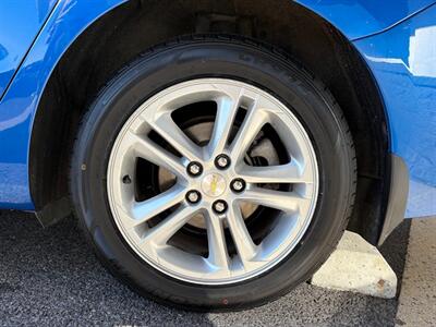 2017 Chevrolet Cruze LT Auto - Photo 36 - Frederick, MD 21702