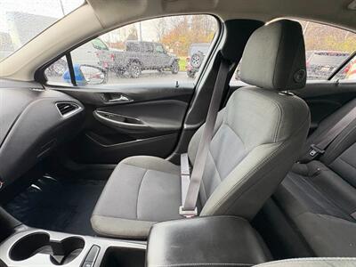 2017 Chevrolet Cruze LT Auto - Photo 23 - Frederick, MD 21702